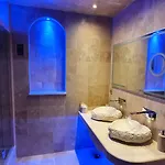 Loveroom La Garçonn'hyeres Hotel