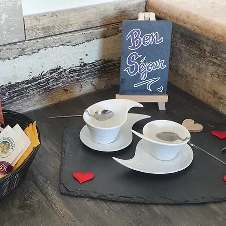 Loveroom La Garconn'hyeres 호텔 *