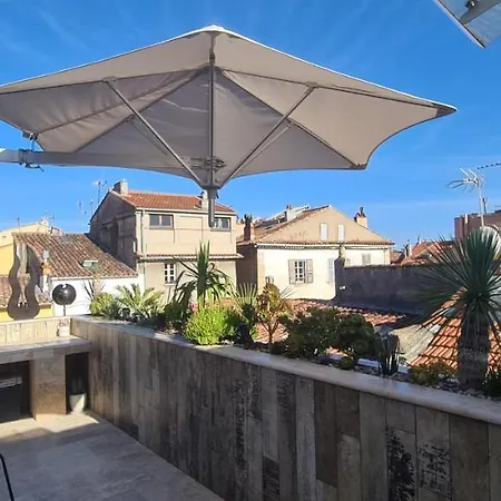 Szálloda Loveroom La Garconn'hyeres *