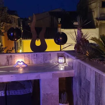 Loveroom La Garçonn'hyères Hyères