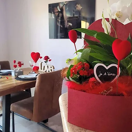 Appartamento Loveroom La Garçonn'hyères *