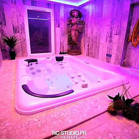 Loveroom La Garçonn'hyères Appartamento Hyères