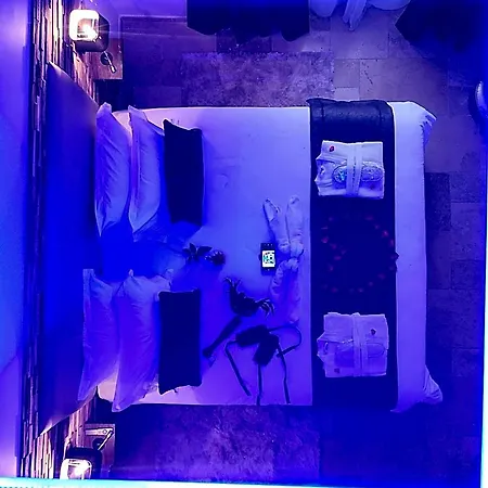 Loveroom La Garçonn'hyères