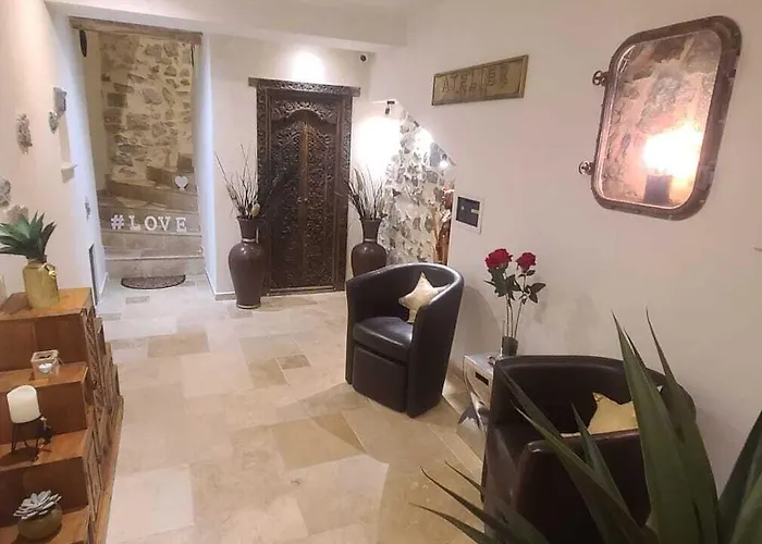 Hotel Loveroom La Garconn'hyeres